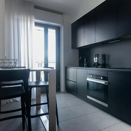 With Panoramic View Of And Public Free Parking Lot Mediolan